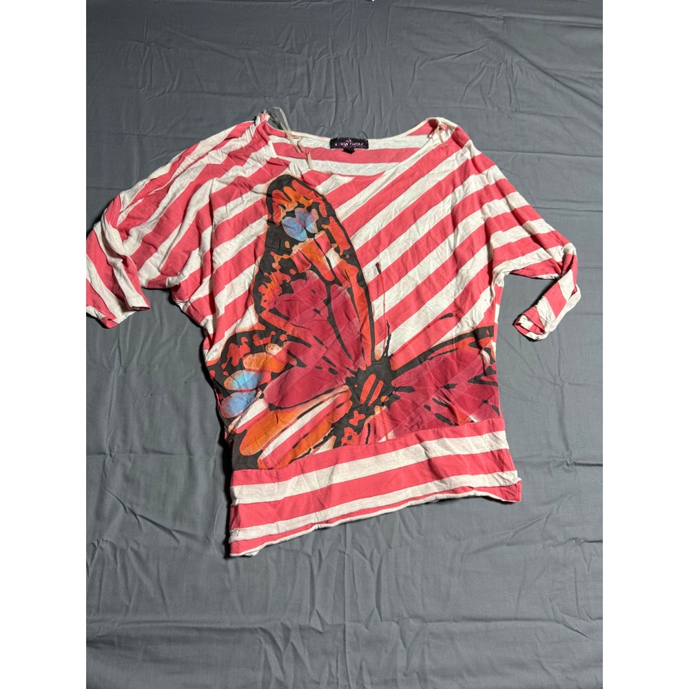 Almost Famous Top Women L Red Striped Good Butterfly Graphic Dolman Sleeve